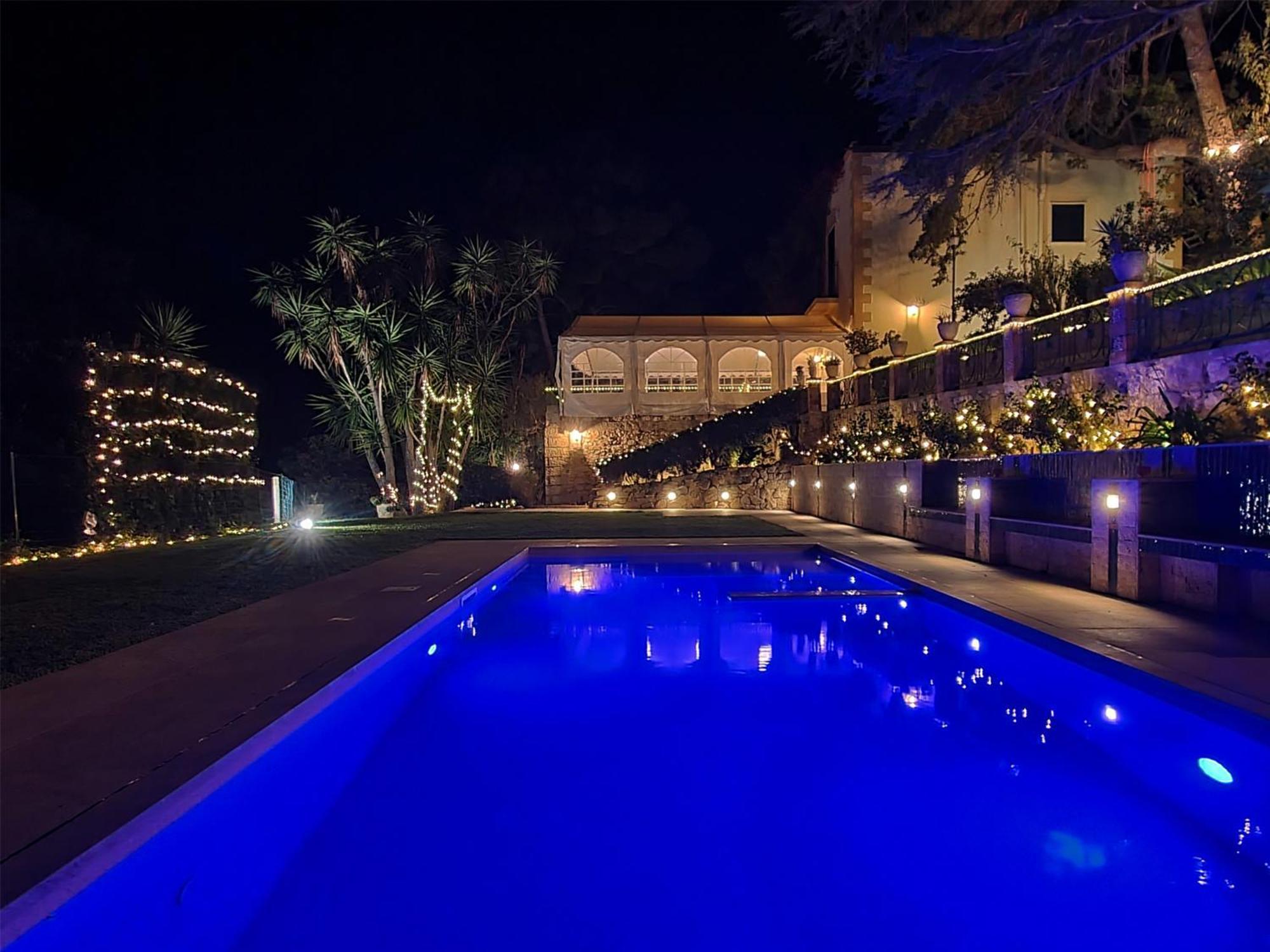 Villa Tommaso Maruggi, Sicilia, Con Jacuzzi E Piscina Privata Alcamo Exterior photo